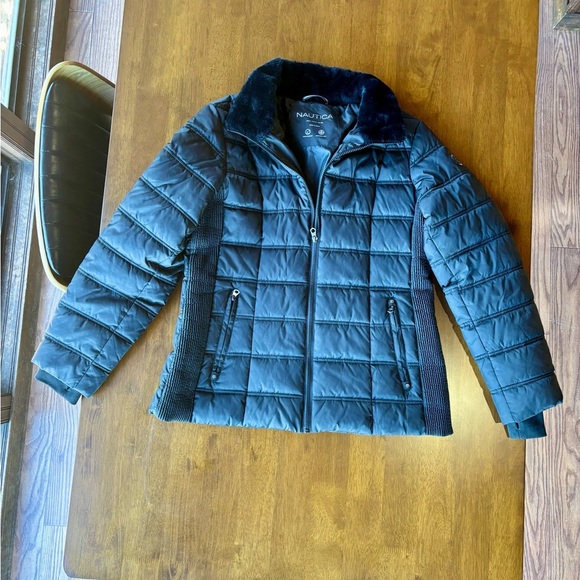 Nautica Black Puffer Jacket with Faux Fur Trim - Picture 3 of 12